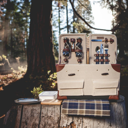 Pioneer Picnic Basket