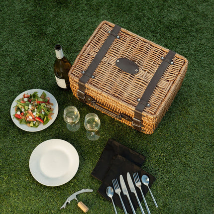 Champion Picnic Basket