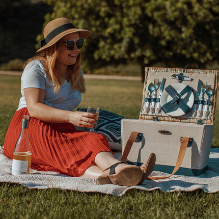 Boardwalk Picnic Basket for 2