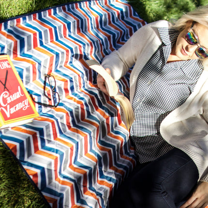Vista Outdoor Picnic Blanket & Tote