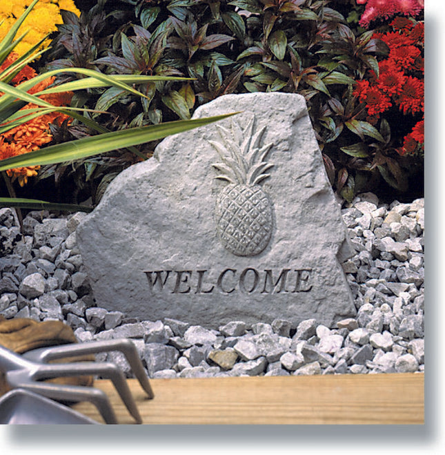 Pineapple Welcome Garden Stone