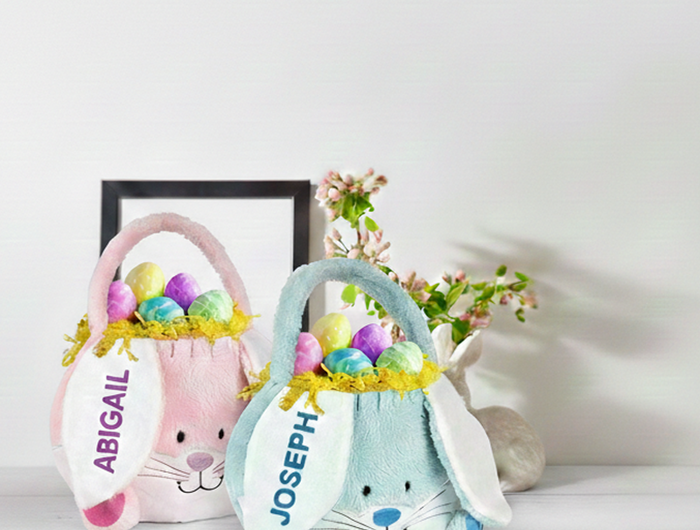 <h1><strong>Personalized<br/>Easter Gifts</strong></h1>