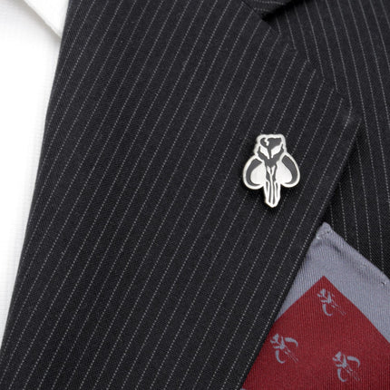 Star Wars Mandalorian 3-Pack Dress Sock and Mythosaur Lapel Pin Set