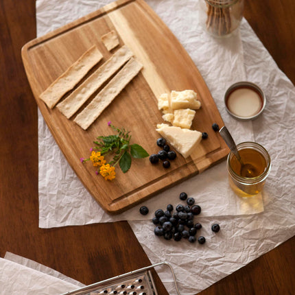 Ovale Acacia Cutting Board