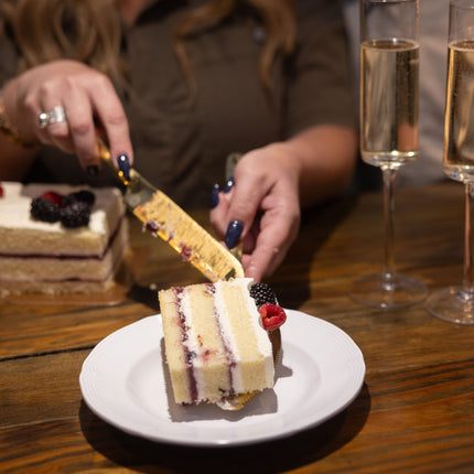Arbane Champagne Glass Set with Cake Knife