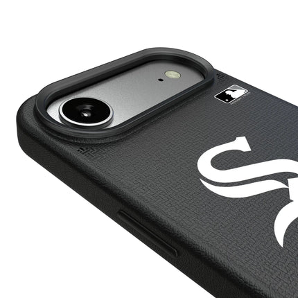 Chicago White Sox Linen MagSafe Compatible Phone Case for Apple iPhone