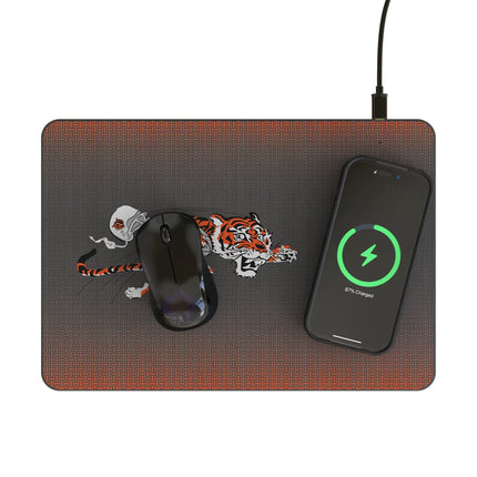 Bengals 15W Wireless Charger & Mouse Pad Historic Linen