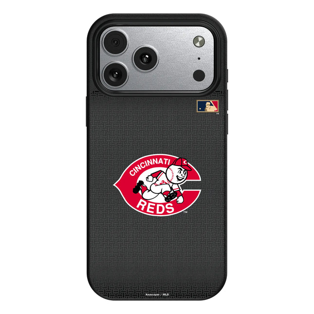Cincinnati Reds 1974-1992 - Cooperstown Collection Linen MagSafe Compatible Phone Case for Apple iPhone