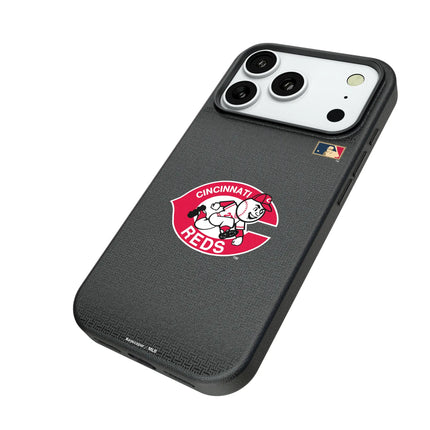 Cincinnati Reds 1974-1992 - Cooperstown Collection Linen MagSafe Compatible Phone Case for Apple iPhone