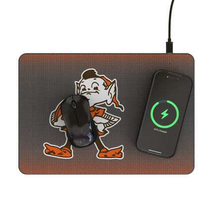Browns 15W Wireless Charger & Mouse Pad Historic Linen