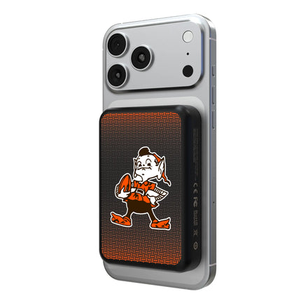 Cleveland Browns Wireless Mag Power Bank Historic Linen