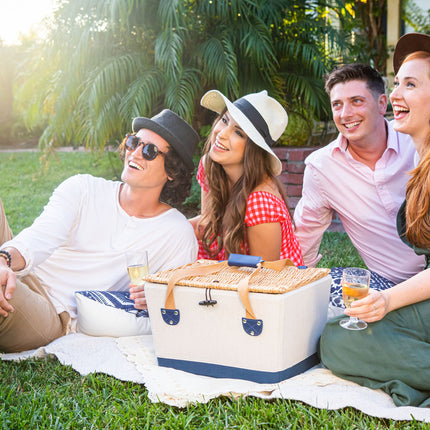 Boardwalk Picnic Basket for 2