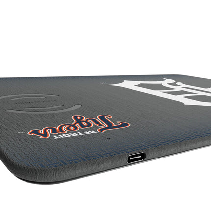 Detroit Tigers Linen 15-Watt Wireless Charger and Mouse Pad