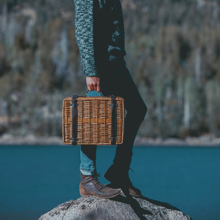 Champion Picnic Basket