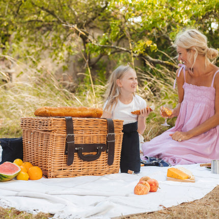 Canterbury Picnic Basket