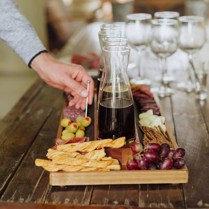 Cava Wine Tasting Kit with 4 Glass Carafes