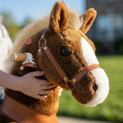 Model U® Horse Ride-On Toy Age 7+ – Brown