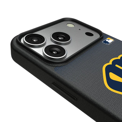 Milwaukee Brewers Linen MagSafe Compatible Phone Case for Apple iPhone