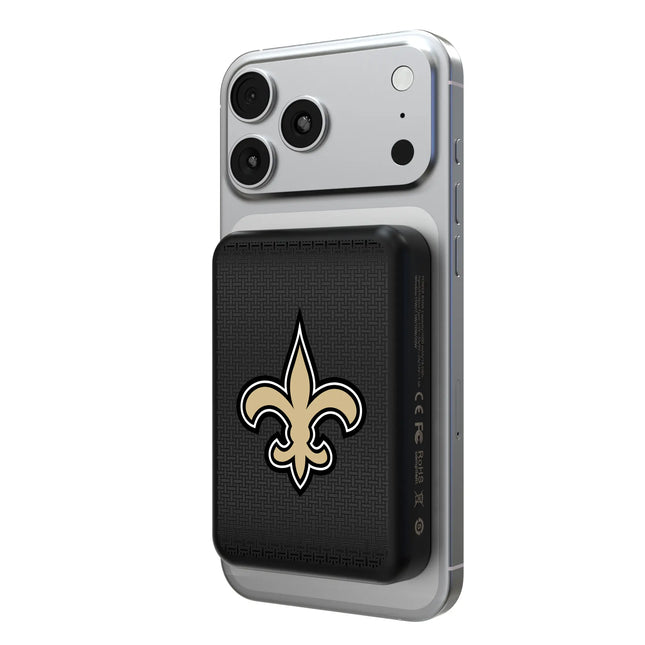 New Orleans Saints Linen Wireless Mag Power Bank