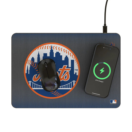 New York Mets Linen 15-Watt Wireless Charger and Mouse Pad