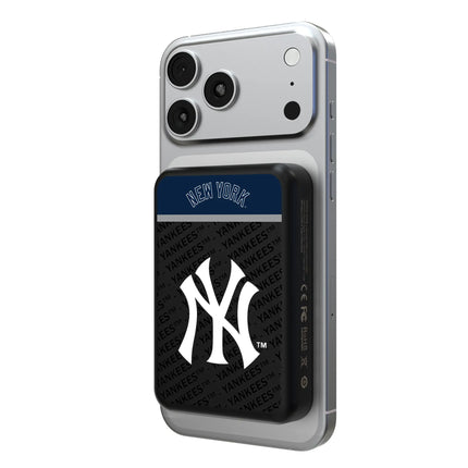 New York Yankees Endzone Plus Wireless Mag Power Bank