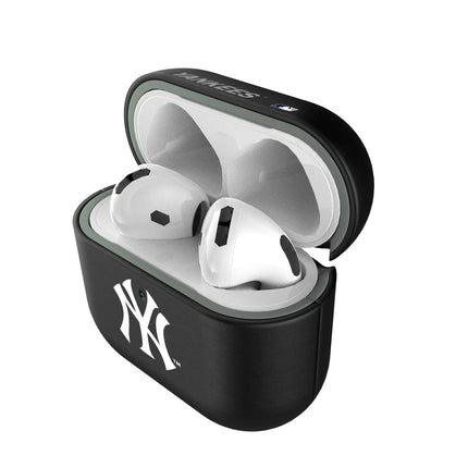 New York Yankees Insignia AirPod Case Cover