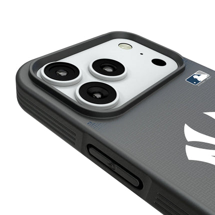 New York Yankees Linen Bump Phone Case for Apple iPhone
