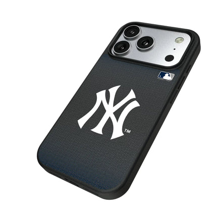 New York Yankees Linen MagSafe Compatible Phone Case for Apple iPhone