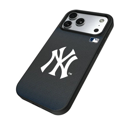 New York Yankees Linen MagSafe Compatible Phone Case for Apple iPhone