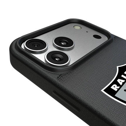 Oakland Raiders 1963 Historic Collection Linen MagSafe Compatible Phone Case for Apple iPhone