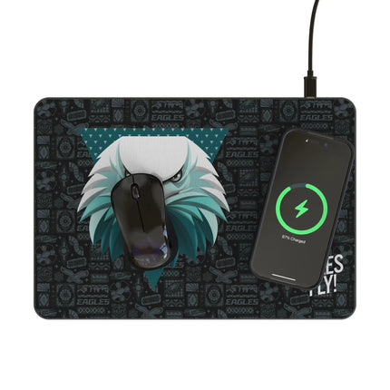 Philadelphia Eagles Deco 15-Watt Wireless Charger and Mouse Pad
