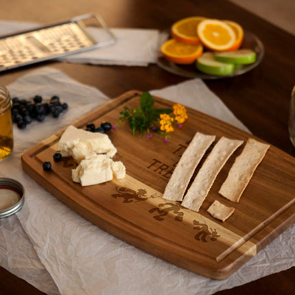 Mickey Fab 5 - Ovale Acacia Cutting Board