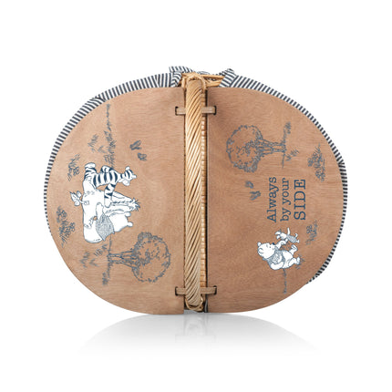 Winnie the Pooh - Country Picnic Basket