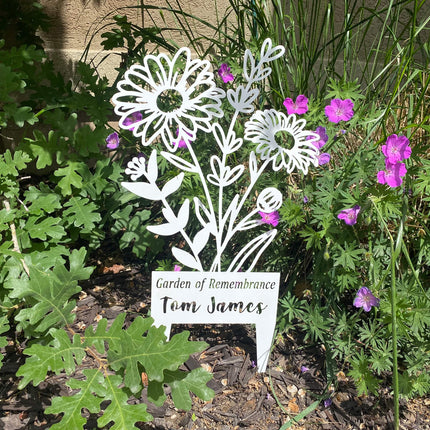 Flower Bouquet Stake - Metal Cutout Memorial Stake for Loved Ones