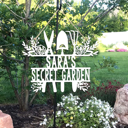 Find Me In The Garden Custom Sign - 2 Styles - Personalized Gardening Decor Outdoor Signs