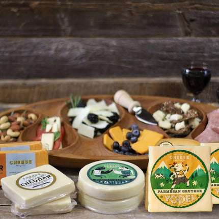 Sharp & Flavorful Cheese Box (8 Cheeses)