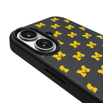University of Michigan Wolverines Fashion Pattern MagSafe Compatible Phone Case for Apple iPhone