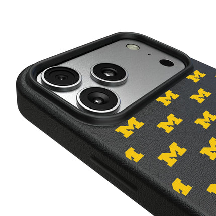 University of Michigan Wolverines Fashion Pattern MagSafe Compatible Phone Case for Apple iPhone