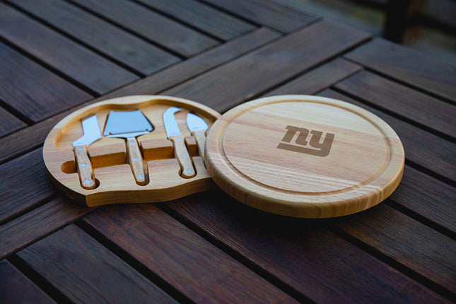 New York Giants - Circo Cheese Cutting Board & Tools Set