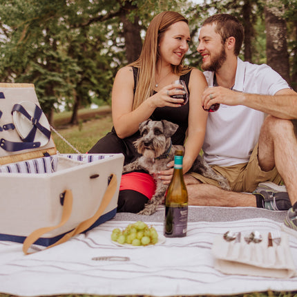 Boardwalk Picnic Basket for 4