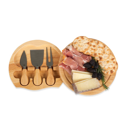 Winnie the Pooh - Brie Cheese Cutting Board & Tools Set