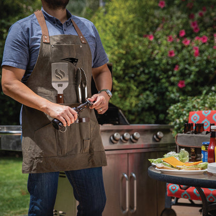 New England Patriots - BBQ Apron with Tools & Bottle Opener